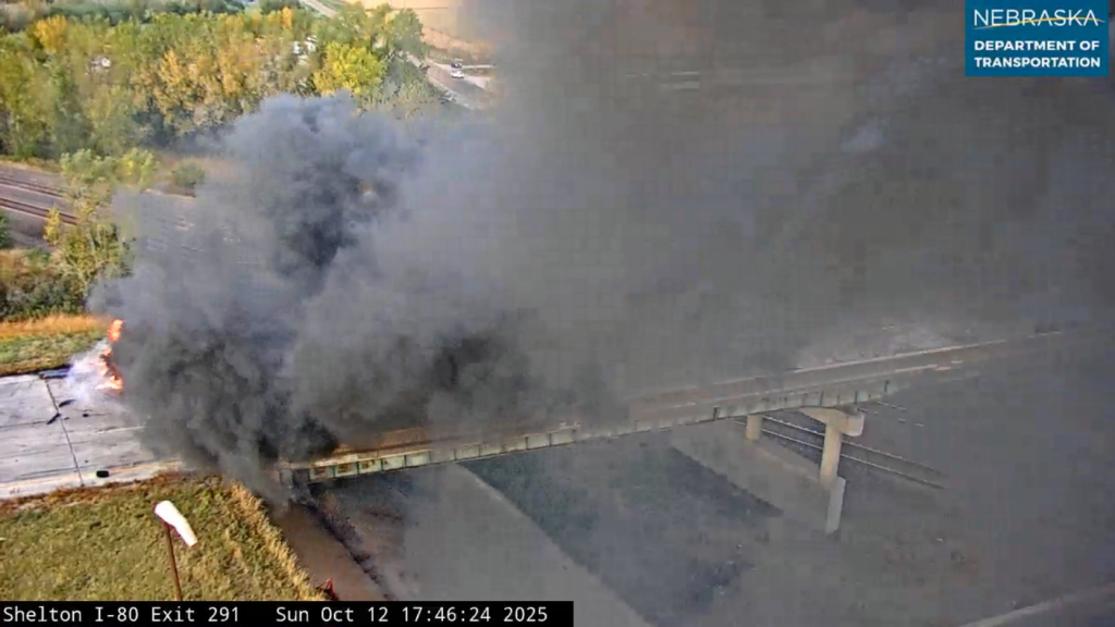 KRVN 880 – KRVN 93.1 – KAMI - I-80 open to traffic near scene of semi ...