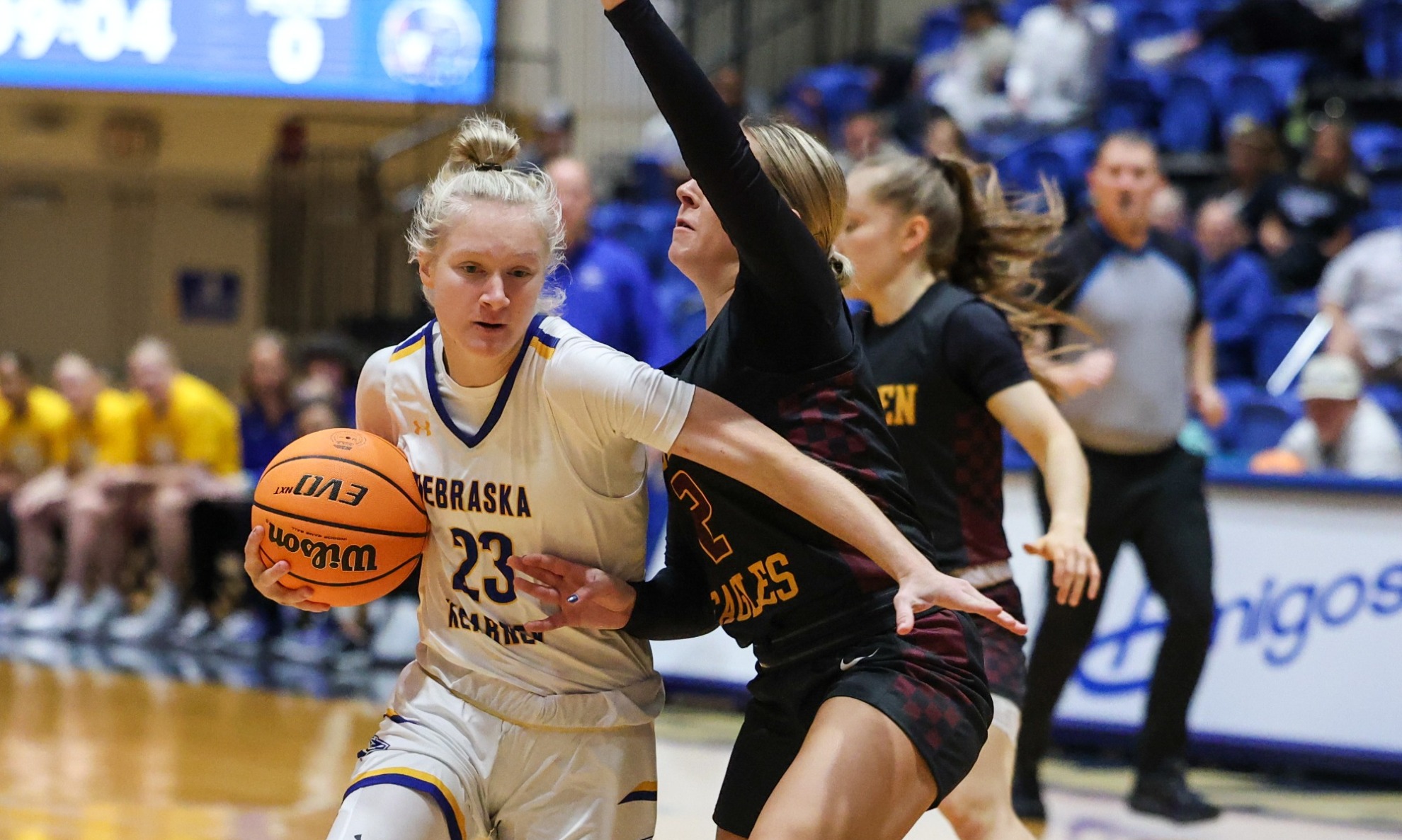 KRVN 880 – KRVN 93.1 – KAMI - Lopers Warm Up in the Fourth Quarter to ...