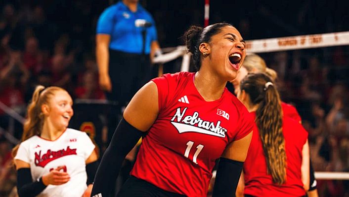 KTIC 840 AM/98.3 FM/98.7 FM - Huskers win big on West Coast