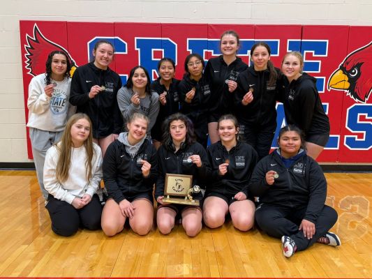 KRVN 880 – KRVN 93.1 – KAMI - Lexington girls win Crete invite