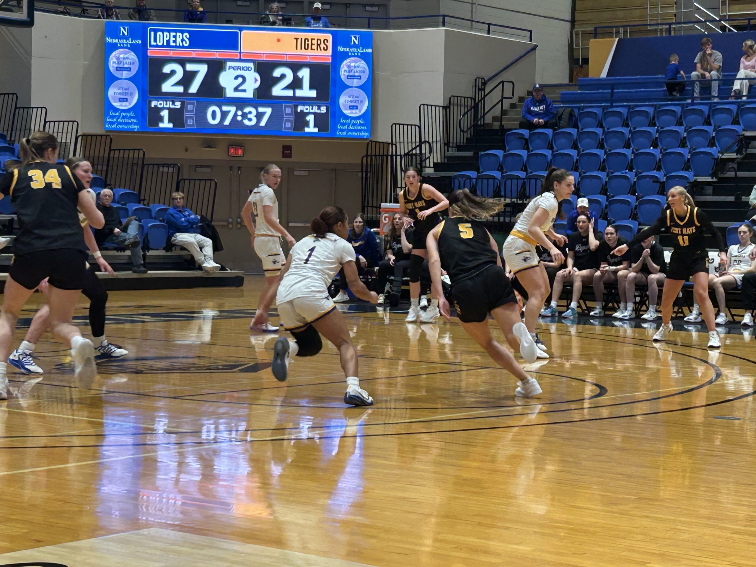 KRVN 880 – KRVN 93.1 – KAMI - Aschoff Has Second Triple Double but ...