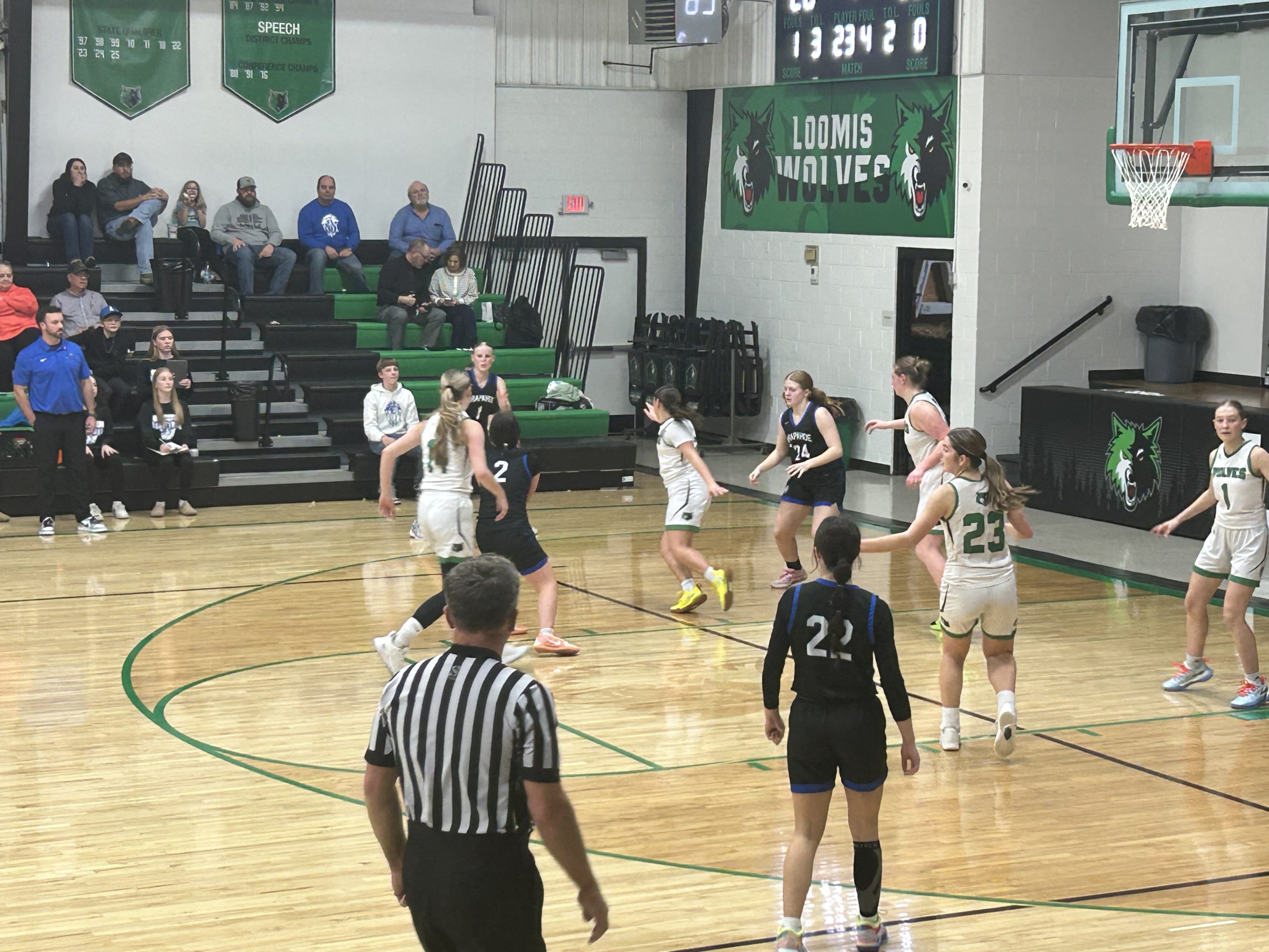 KRVN 880 – KRVN 93.1 – KAMI - Arapahoe Girls and Loomis Boys Win Big on ...