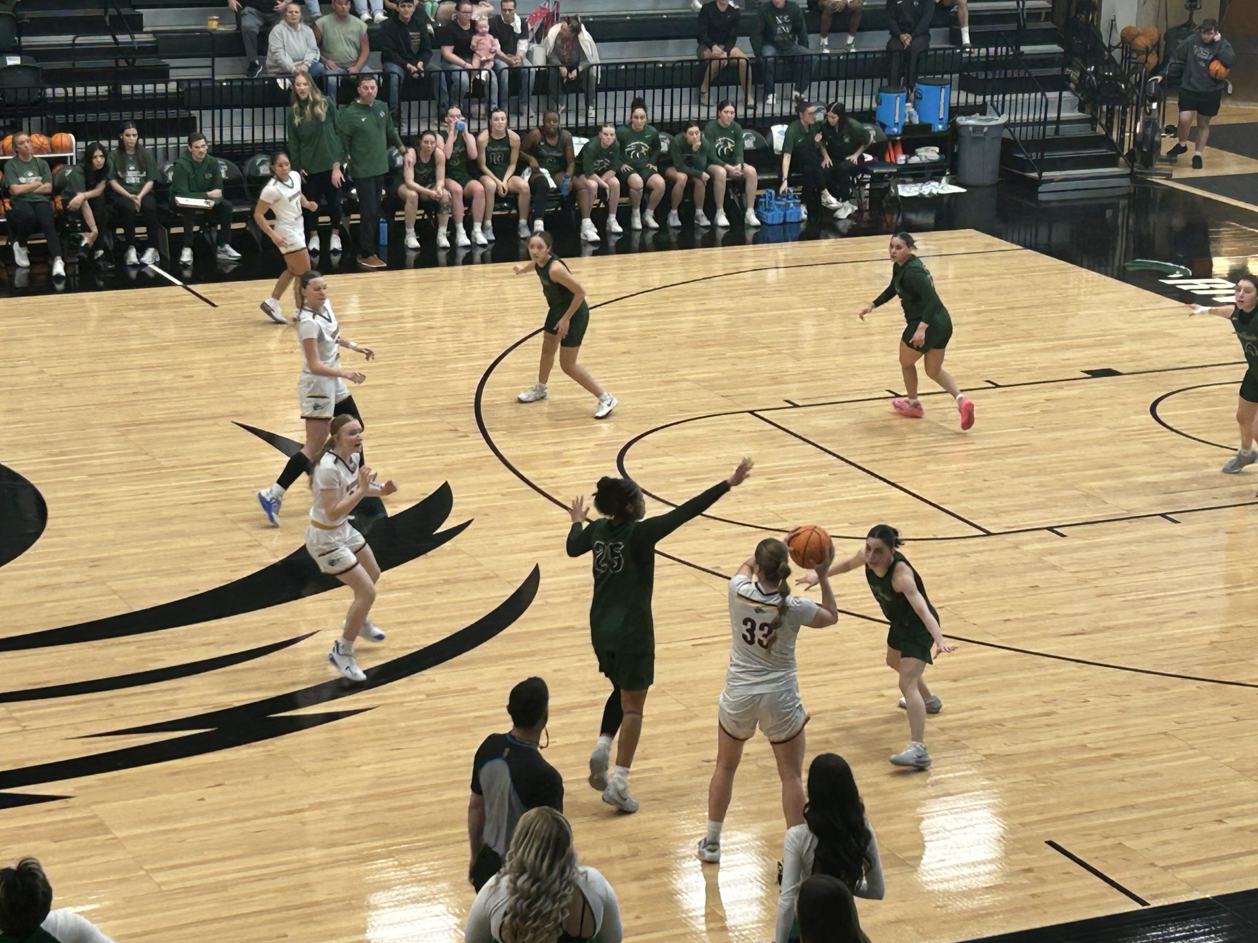 KRVN 880 – KRVN 93.1 – KAMI - Last Second Shot Gives Loper Women Big ...