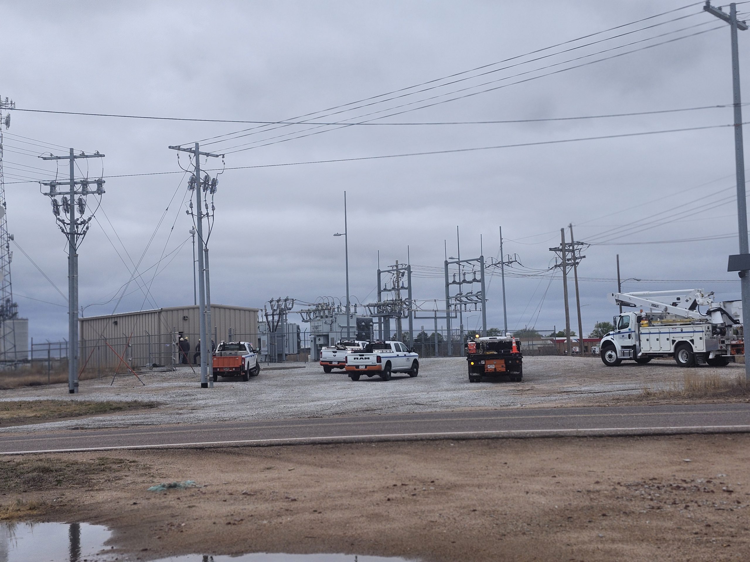 KRVN 880 – KRVN 93.1 – KAMI - UPDATE: All power restored as of 12:25pm