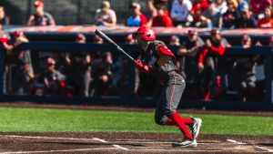 Husker baseball bounces back with big win
