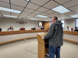 Citizens react to Greenwood Cemetery condition