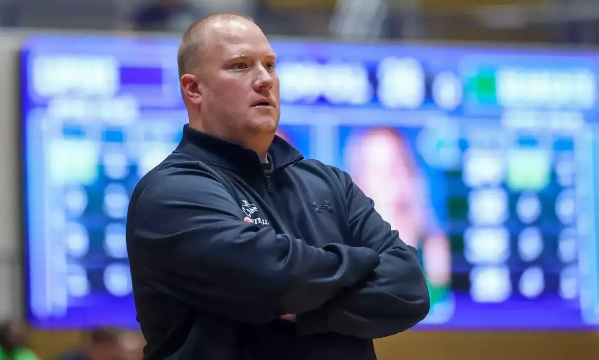 KRVN 880 – KRVN 93.1 – KAMI - Johnson Signs Contract Extension with Lopers