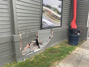 Lexington Dairy Queen lobby closed after car runs into building