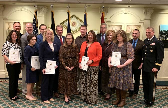 KRVN 880 – KRVN 93.1 – KAMI - Governor and First Lady Honor Military ...