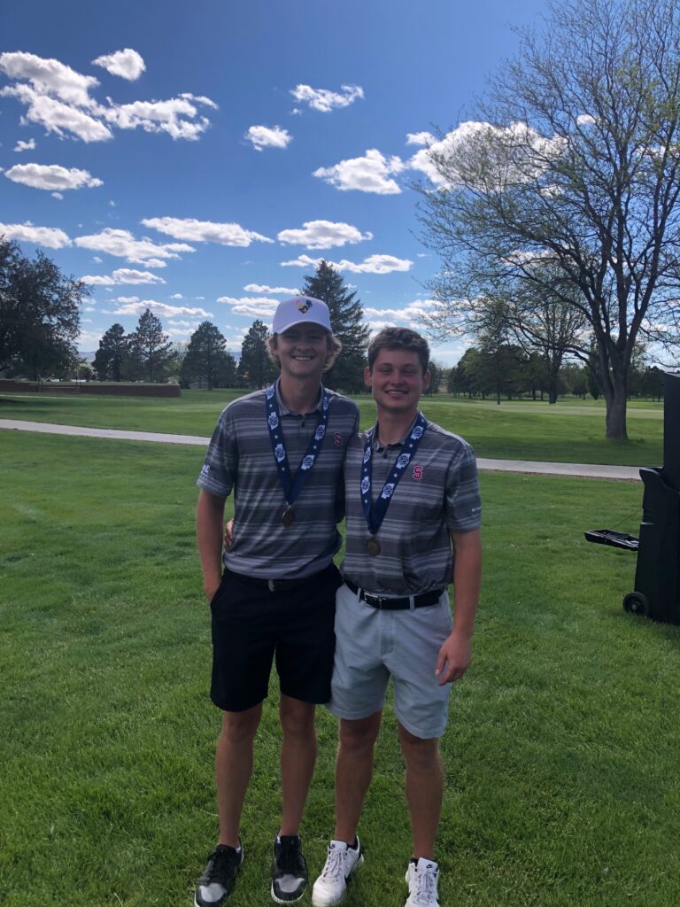 KNEB-AM 960 AM – 100.3 FM - Scottsbluff’s Thyne, Patton earn medals at ...