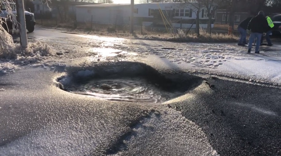 Scottsbluff Water Main Break Causes Street Closure