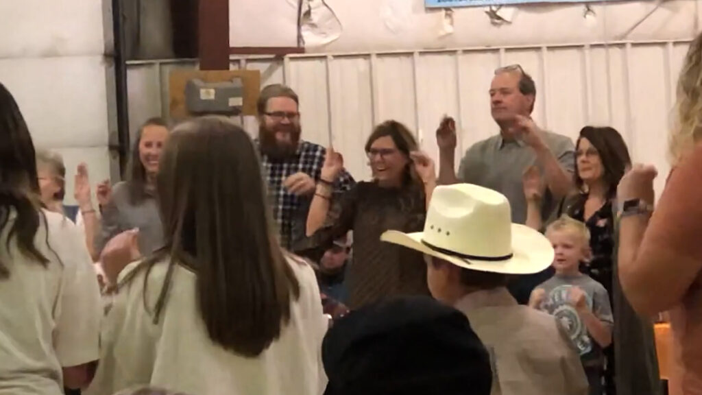 KNEBAM 960 AM 100.3 FM Hundreds Attend German Harvestfest at