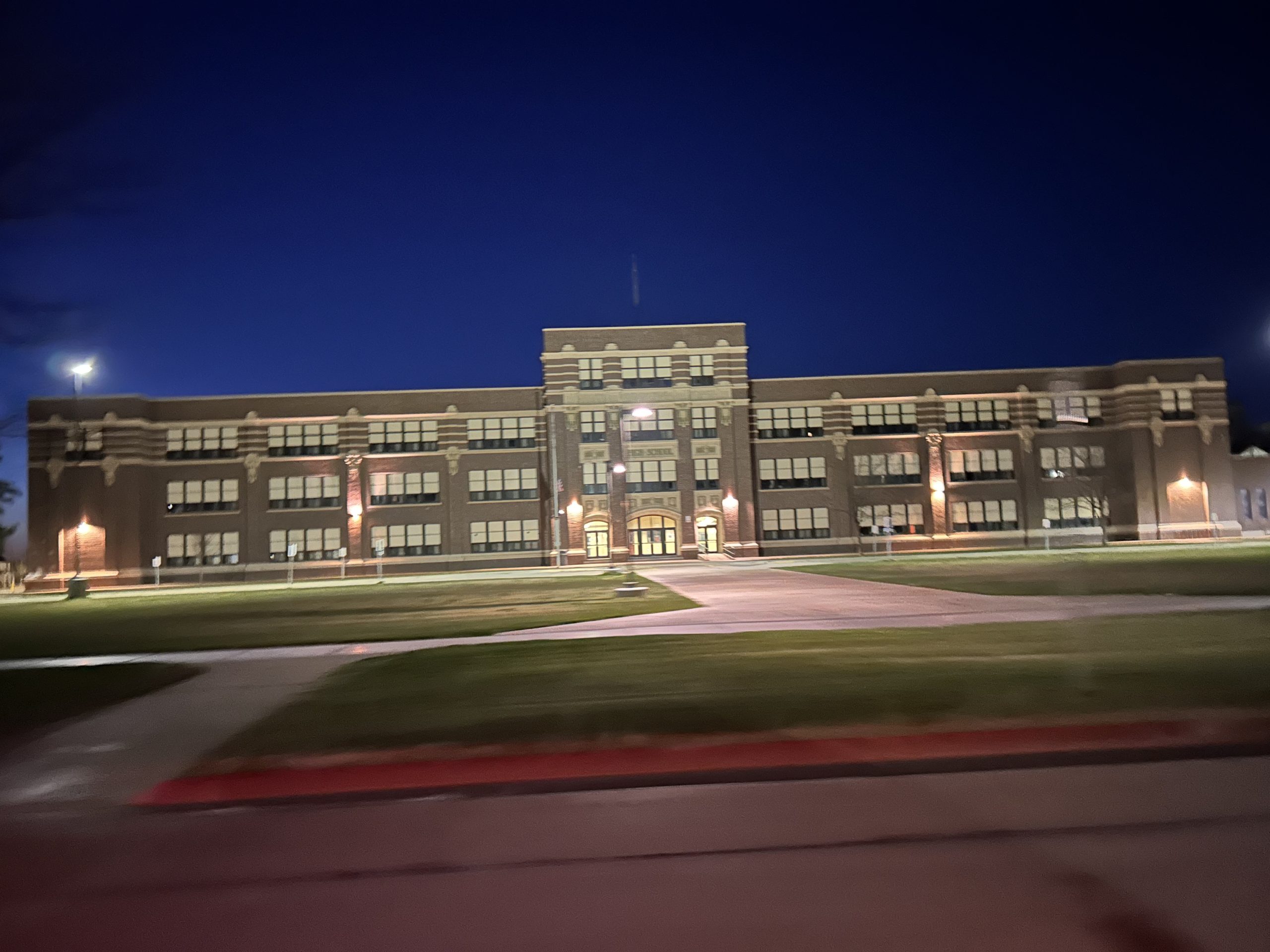 Community Mourns Death of Bluffs Middle School Student