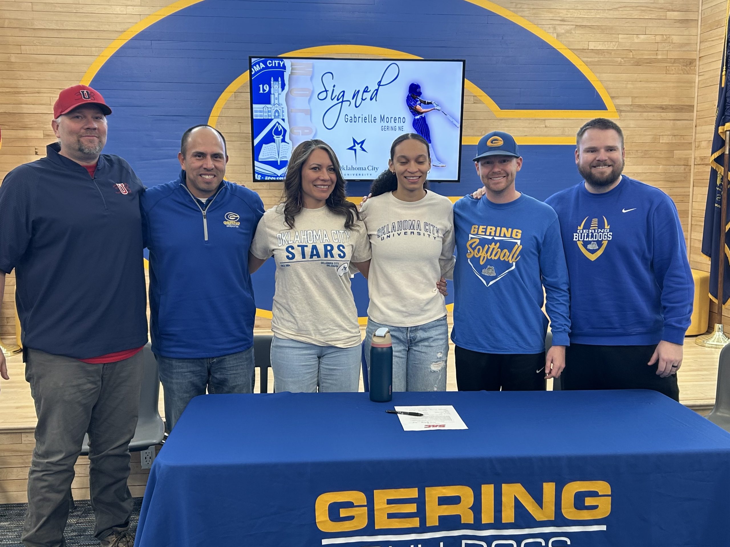 Kneb am 960 am 100 3 fm gering softball star gabby moreno signs