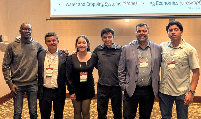 Collaboration and Research in Pulses Brings Together Students and Professionals