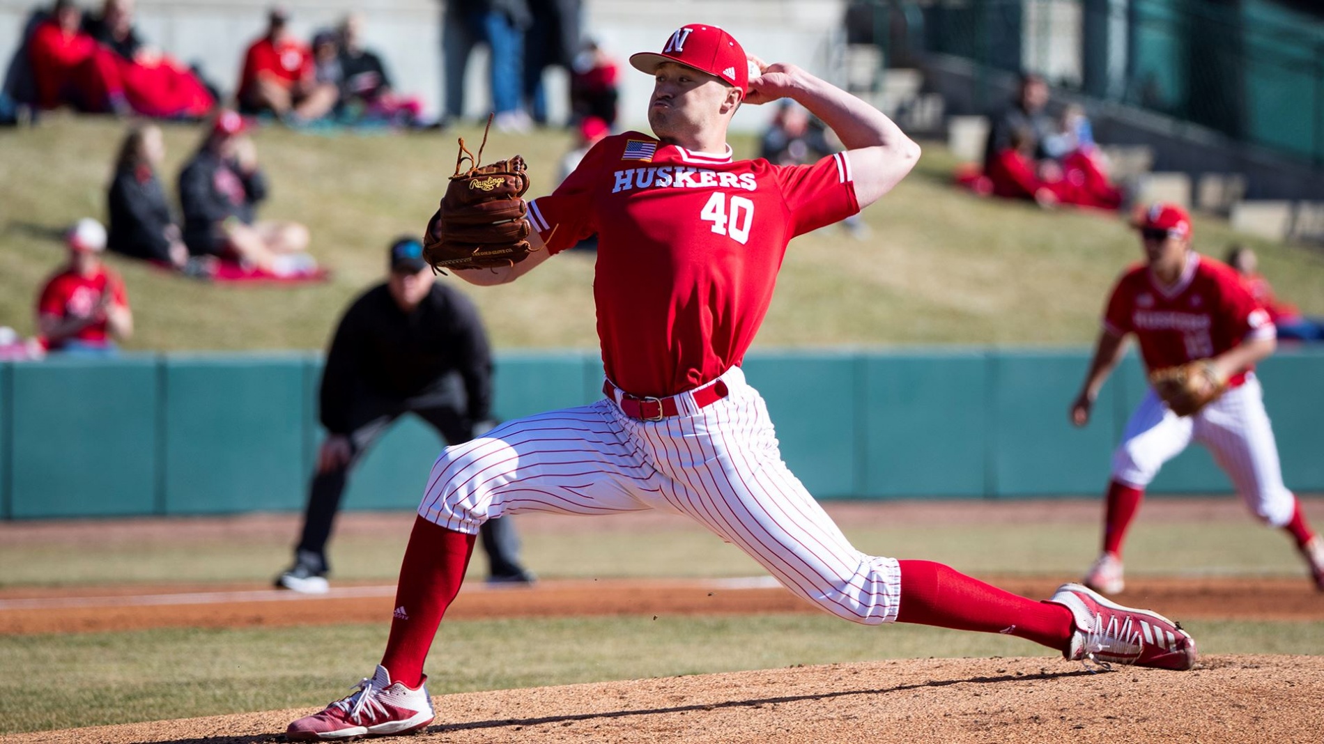 KTIC 840 AM/98.3 FM/98.7 FM - Huskers drop games to Ohio State and Iowa