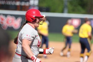 Huskers Hold Off Michigan to Advance to Big Ten Tournament Semifinals