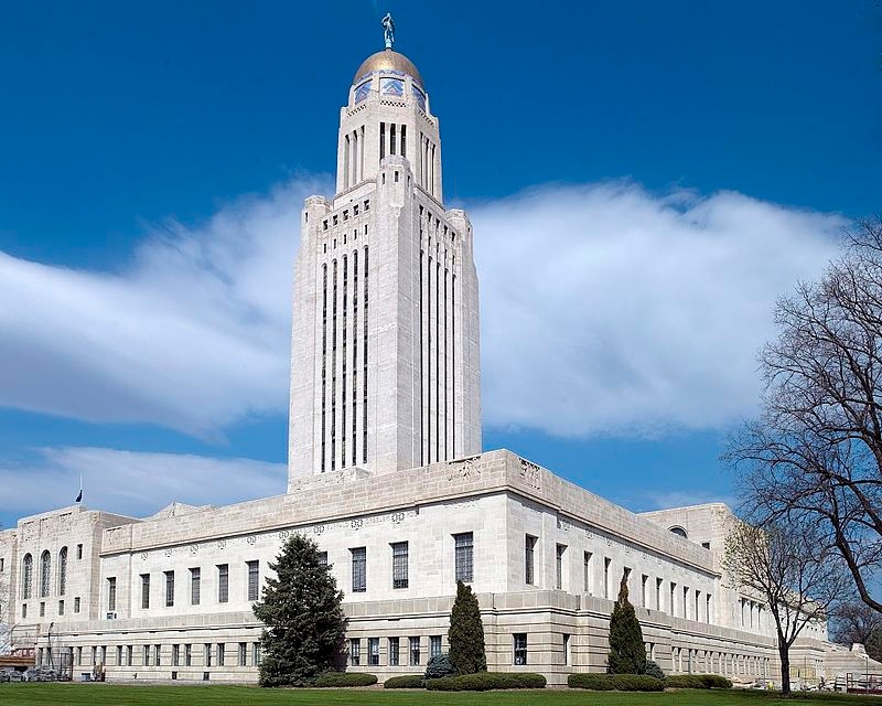 Legislative roundup: Proposed laws aid foster youth, military retirees - Vimarsana News