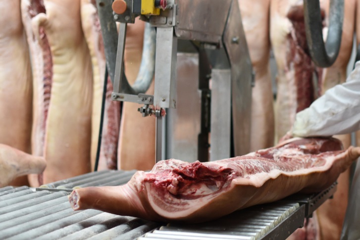 212 at Nebraska meat plant test positive for COVID-19
