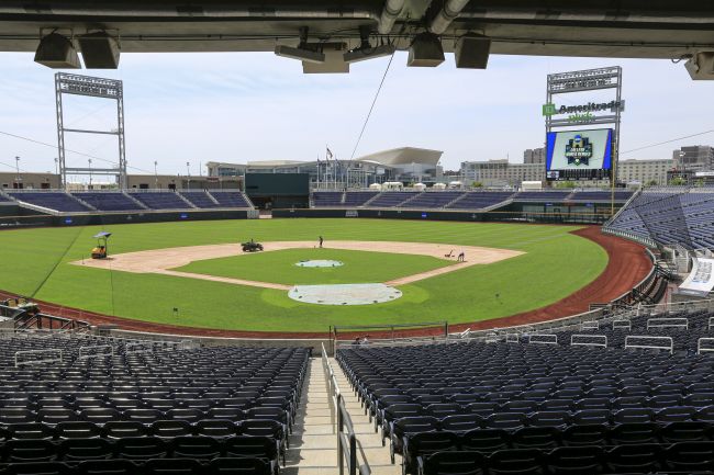 Child welfare contractor spent $80K on Cubs tickets