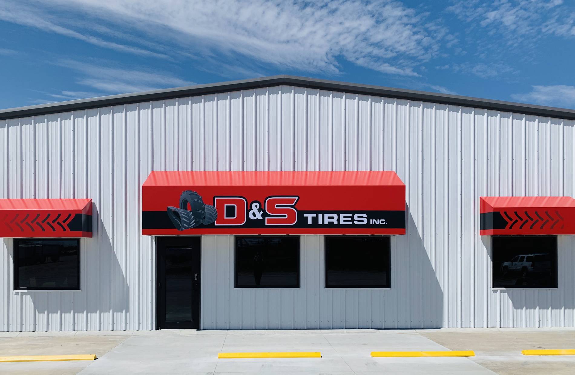 to D&S Tires Inc 4023725572