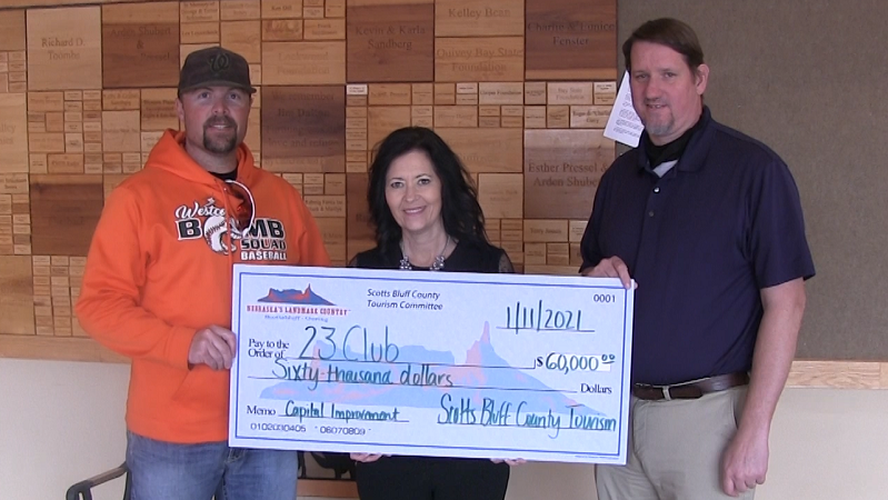 Scotts Bluff Co. Tourism Committee Presents Grant Check for 23 Club Project - Vimarsana News